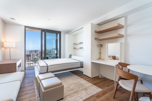 987 Queen Street 3709, Honolulu, HI 96814