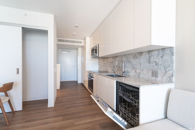 987 Queen Street 3709, Honolulu, HI 96814