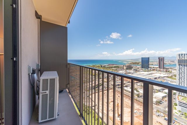 987 Queen Street 3709, Honolulu, HI 96814