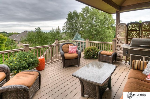 1317 S 195th Street, Omaha, NE 68130