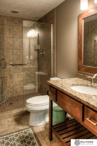 1317 S 195th Street, Omaha, NE 68130