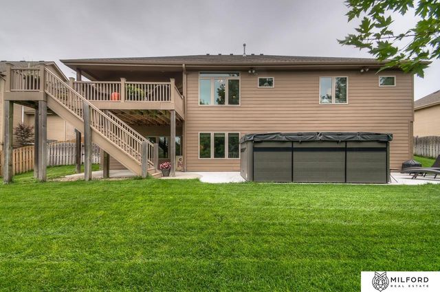 1317 S 195th Street, Omaha, NE 68130