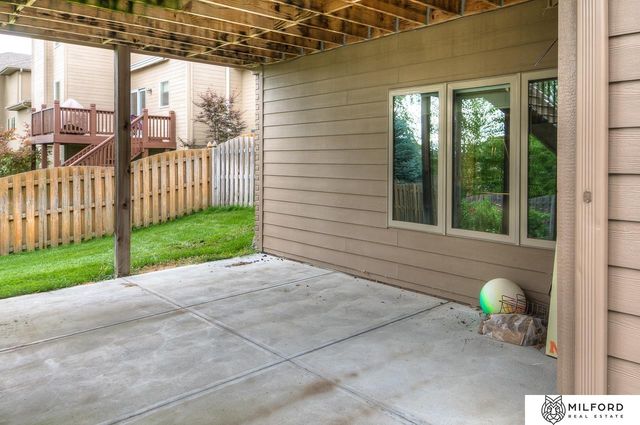 1317 S 195th Street, Omaha, NE 68130