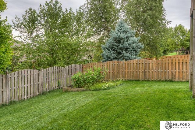 1317 S 195th Street, Omaha, NE 68130