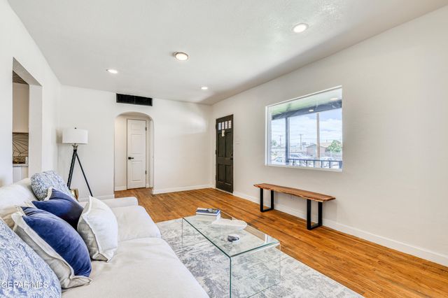 4637 LA LUZ Avenue, El Paso, TX 79903