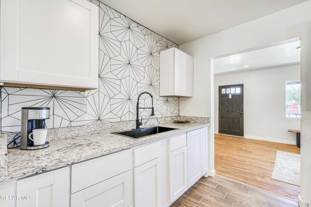 4637 LA LUZ Avenue, El Paso, TX 79903