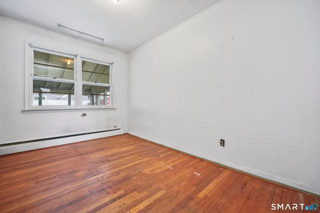 51 Fair Sailing Road, West Haven, CT 06516