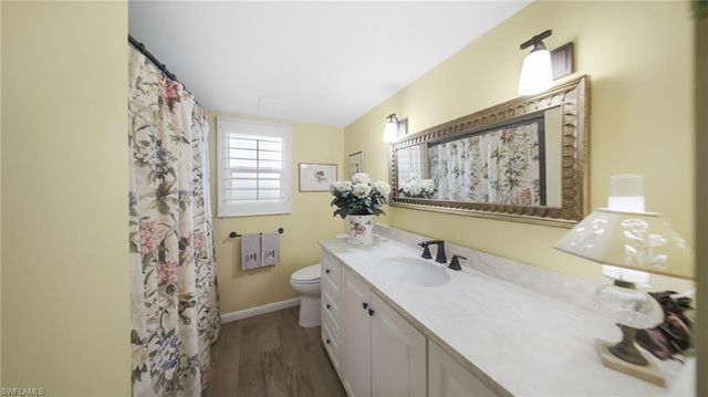 1903 Imperial Golf Co BLVD, Naples, FL 34110