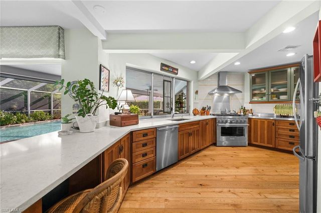 1903 Imperial Golf Co BLVD, Naples, FL 34110