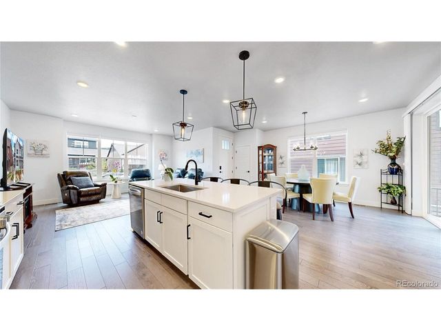 9787 Banner Peak St, Littleton, CO 80125
