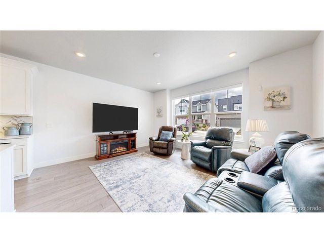 9787 Banner Peak St, Littleton, CO 80125