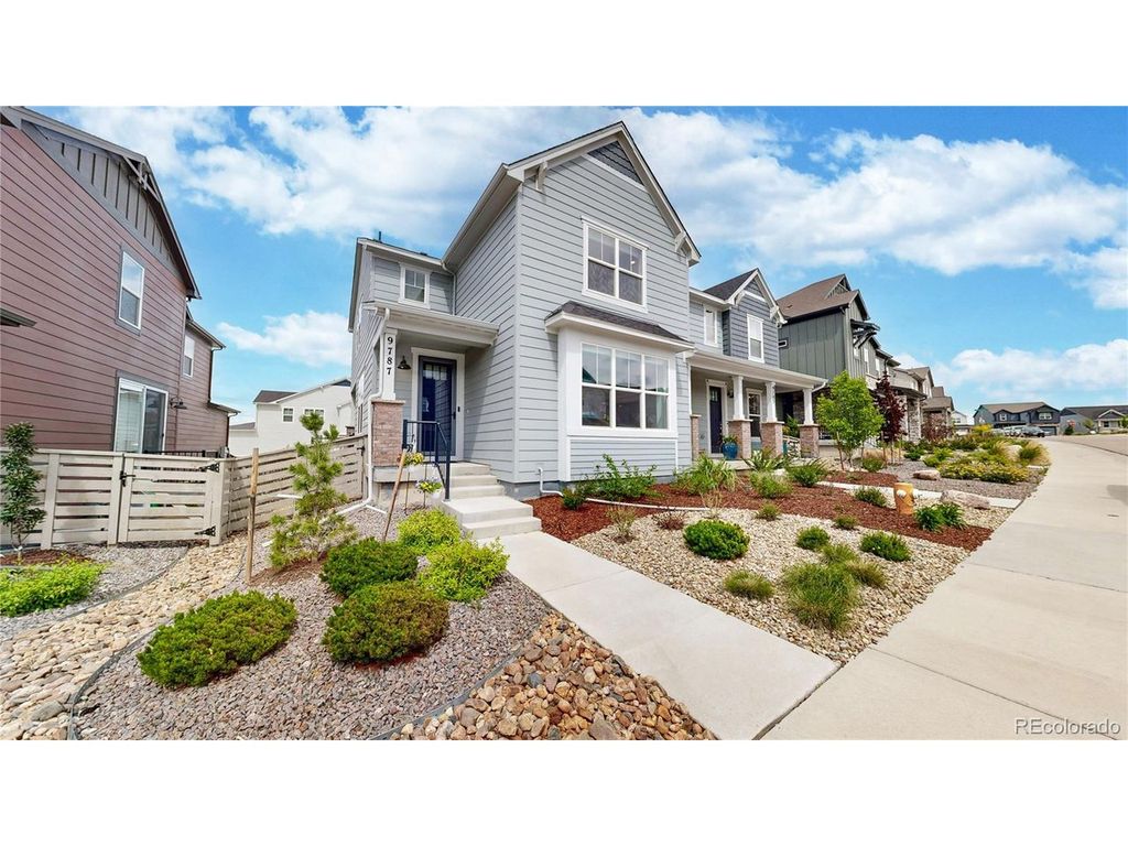 9787 Banner Peak St, Littleton, CO 80125
