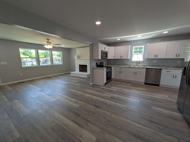141 Redwood Avenue, Dayton, TN 37321