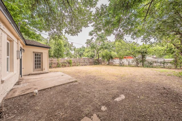 3613 Ada Avenue, Fort Worth, TX 76105