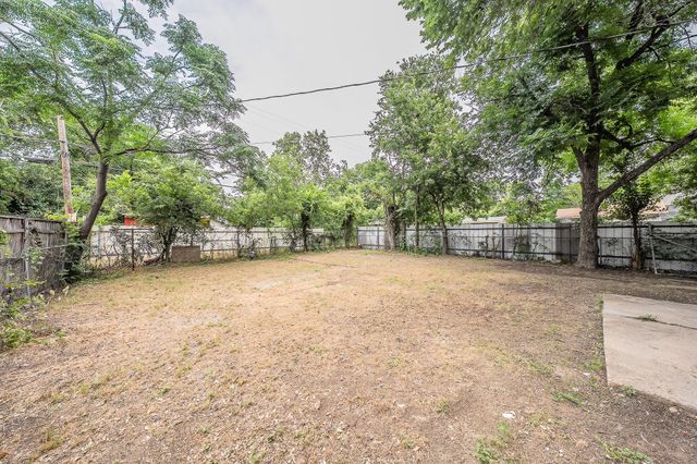 3613 Ada Avenue, Fort Worth, TX 76105
