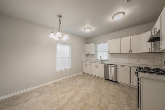 3613 Ada Avenue, Fort Worth, TX 76105