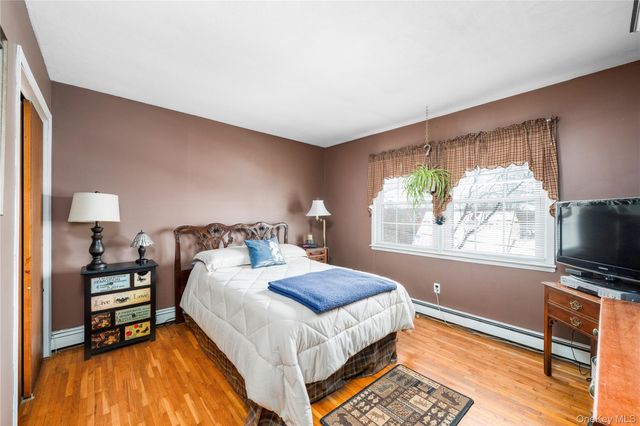 39 Worthington Drive W, Carmel, NY 10512