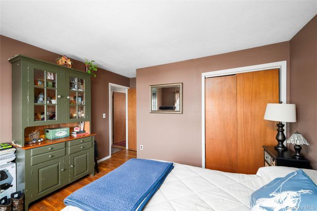 39 Worthington Drive W, Carmel, NY 10512