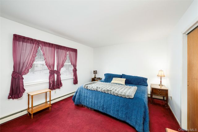 39 Worthington Drive W, Carmel, NY 10512