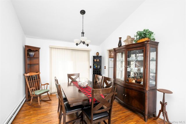 39 Worthington Drive W, Carmel, NY 10512