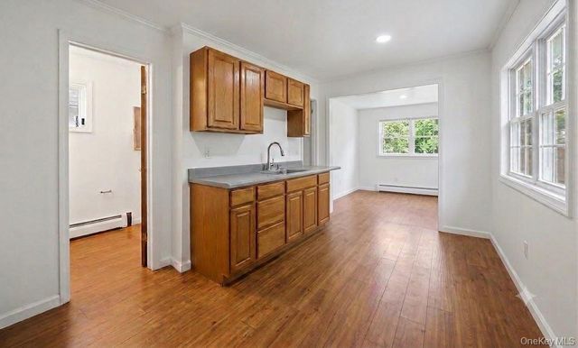 1614 Route 9G, Hyde Park, NY 12538