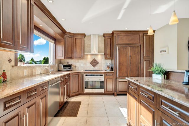 3294 Judith Drive, Bellmore, NY 11710