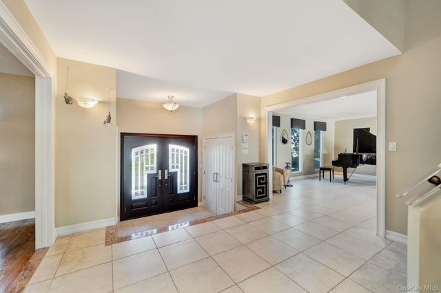 3294 Judith Drive, Bellmore, NY 11710