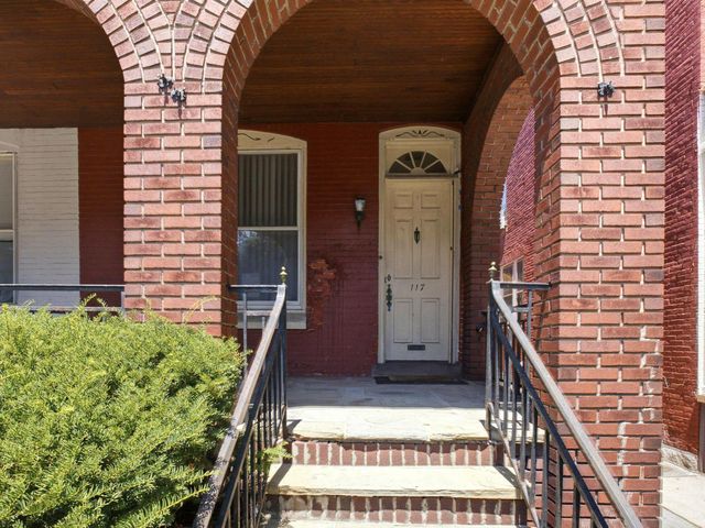 117 W DOUGLASS ST, Reading, PA 19601