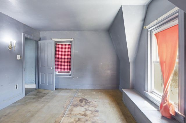 117 W DOUGLASS ST, Reading, PA 19601