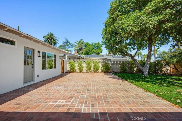 109 E Francis Street, Corona, CA 92879
