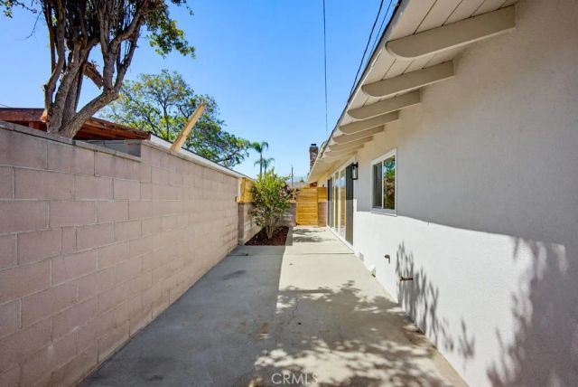 109 E Francis Street, Corona, CA 92879