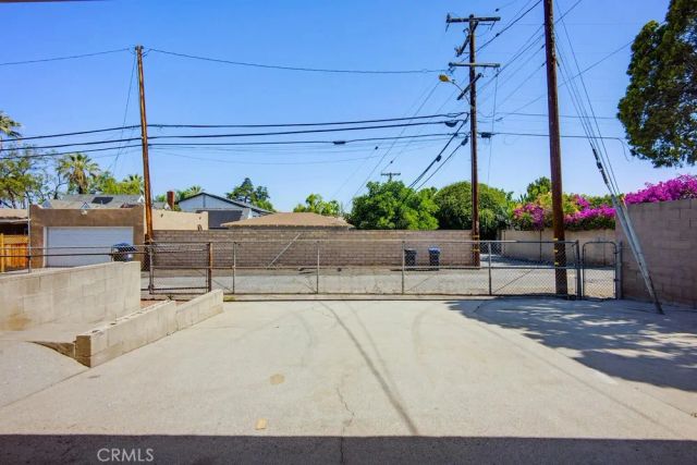 109 E Francis Street, Corona, CA 92879