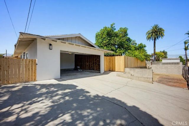 109 E Francis Street, Corona, CA 92879