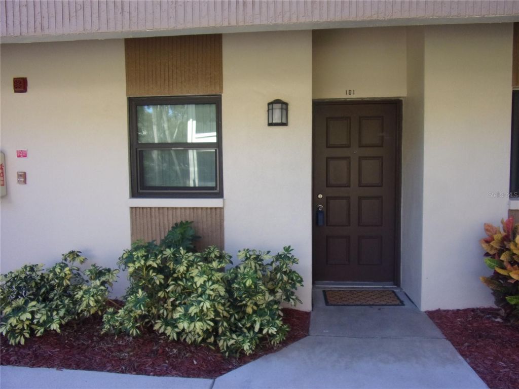 2700 NEBRASKA AVENUE 5-101, Palm Harbor, FL 34684
