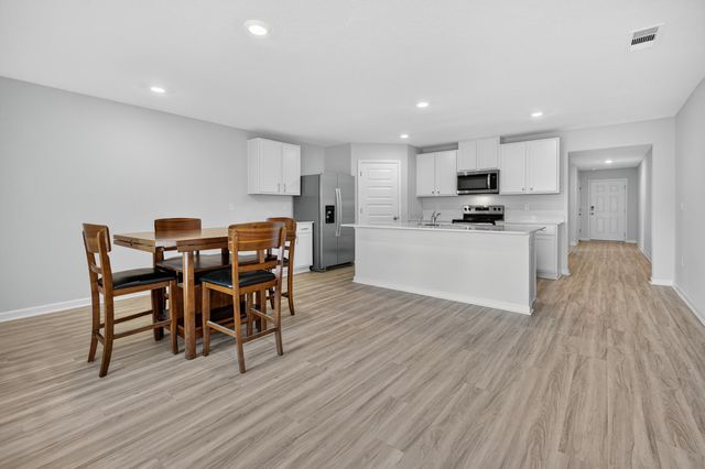 2801 Tallgrass Court, Crestview, FL 32536