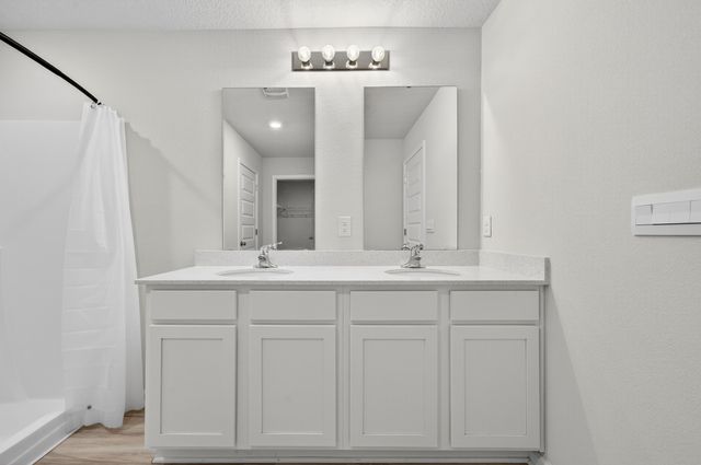 2801 Tallgrass Court, Crestview, FL 32536