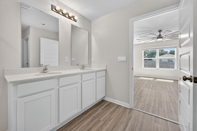 2801 Tallgrass Court, Crestview, FL 32536