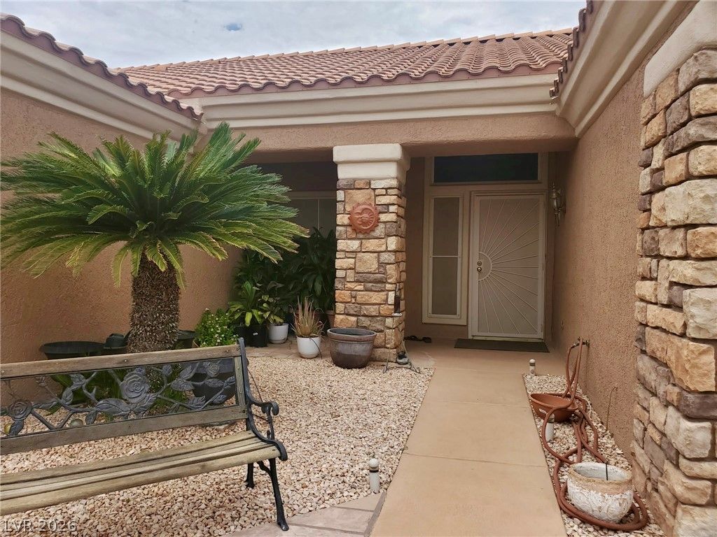 10608 Mission Lakes Avenue, Las Vegas, NV 89134 — photo 3
