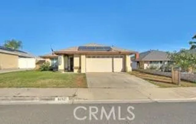 6292 Candle Light, Jurupa Valley, CA 92509