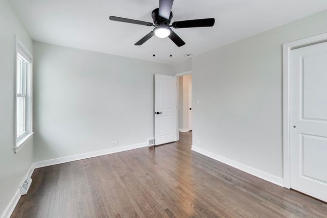 2431 Ernst Street, Franklin Park, IL 60131