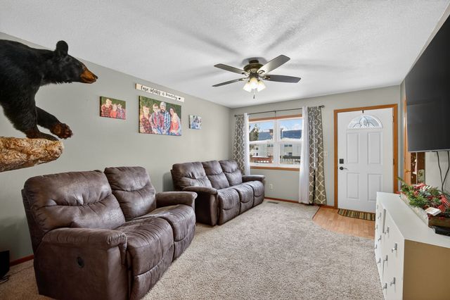 509 W Market Street, Panora, IA 50216