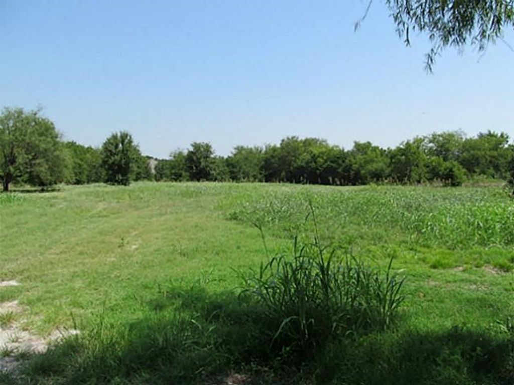 2809 Turner Warnell Road, Arlington, TX 76001