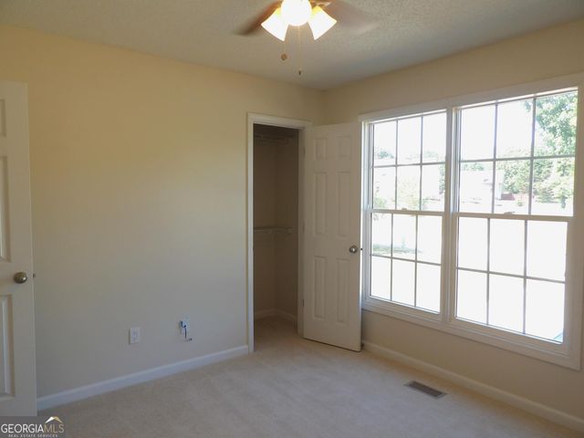 183 Bethnal Way, Douglasville, GA 30134