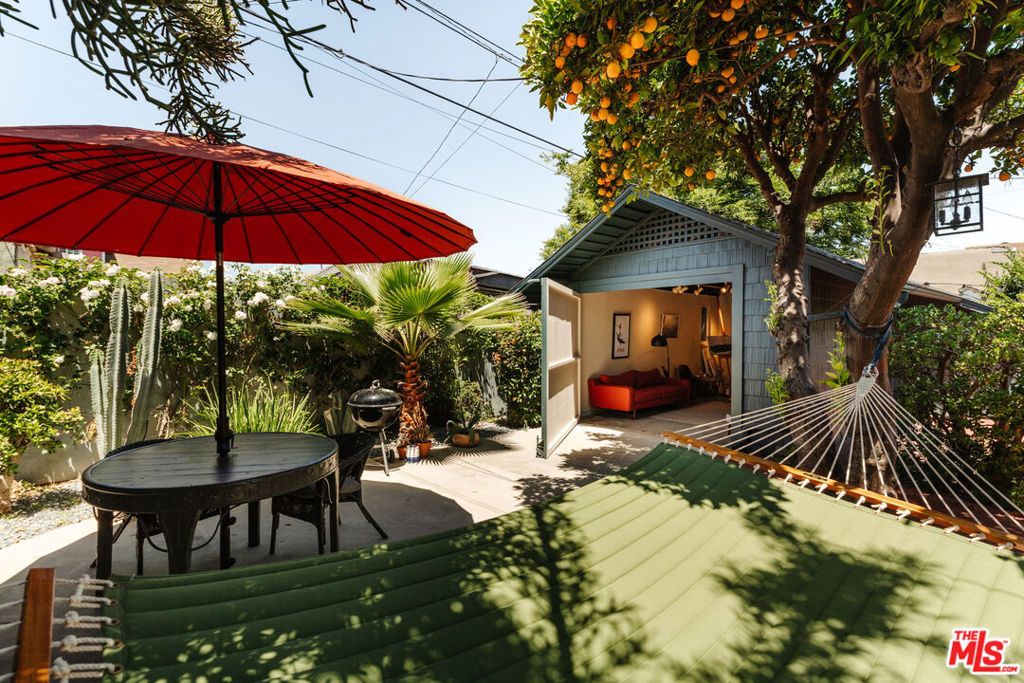 Image 53 of property listing at 2915 S Budlong Avenue, Los Angeles, CA 90007