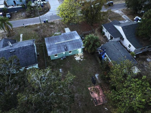 8623 N WILLOW AVENUE, Tampa, FL 33604