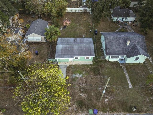 8623 N WILLOW AVENUE, Tampa, FL 33604