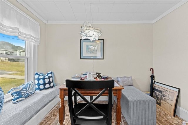6 Davis Way, Worcester, MA 01604