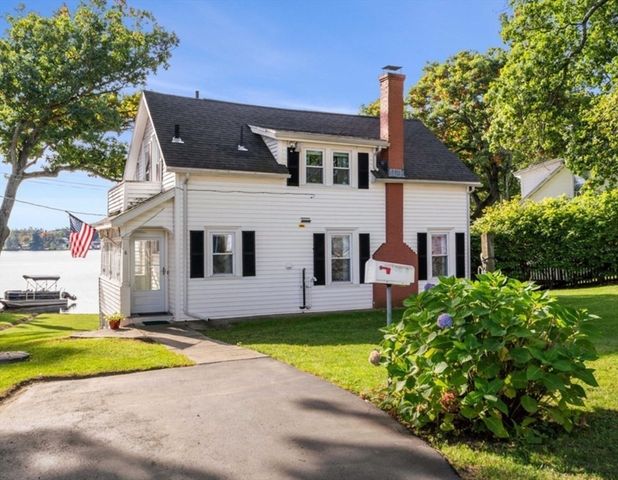 6 Davis Way, Worcester, MA 01604