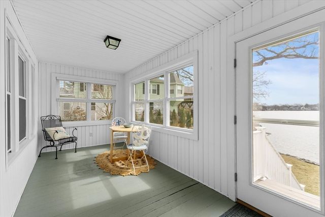 6 Davis Way, Worcester, MA 01604