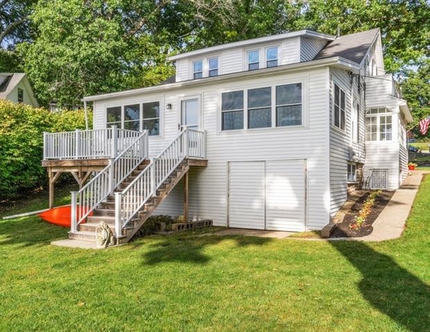 6 Davis Way, Worcester, MA 01604